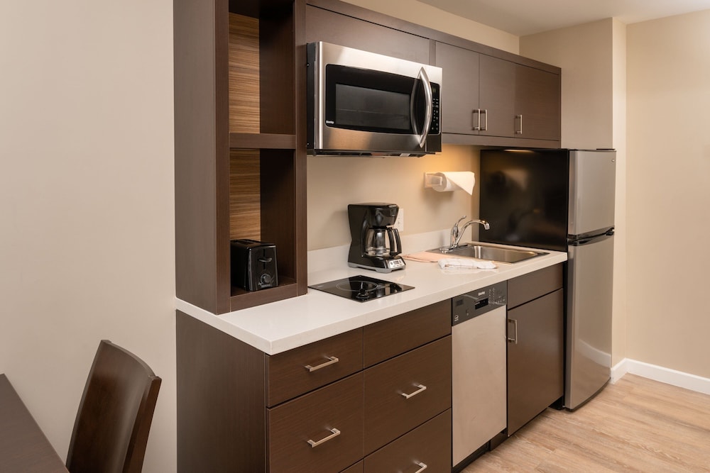 TownePlace Suites by Marriott Miami Kendall West 50/50