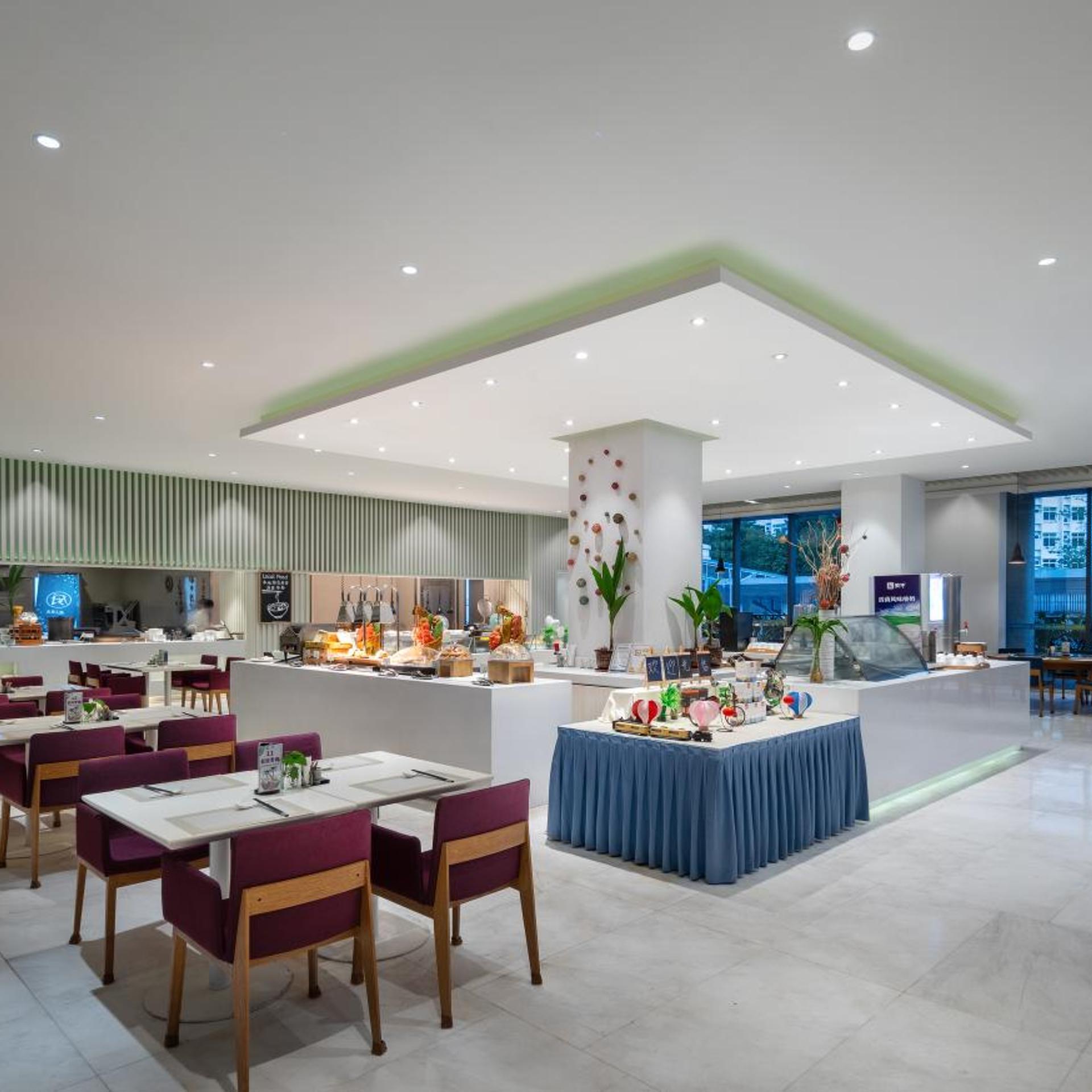 Sanya Phoenix Airport Hotel 69/86
