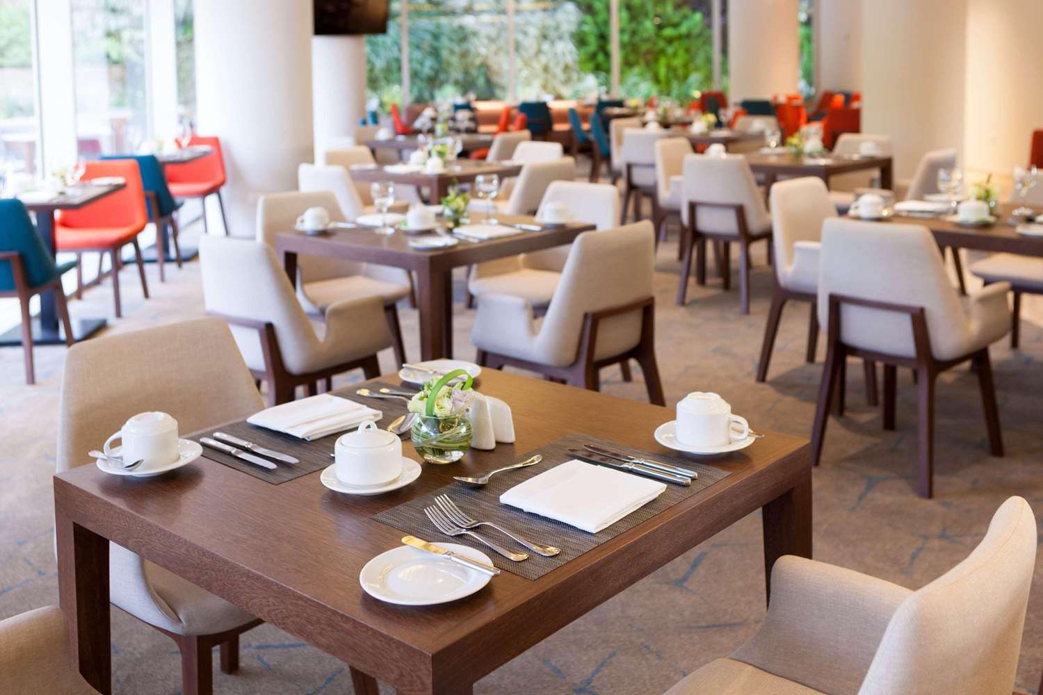 Radisson Hotel Santa Cruz 46/63