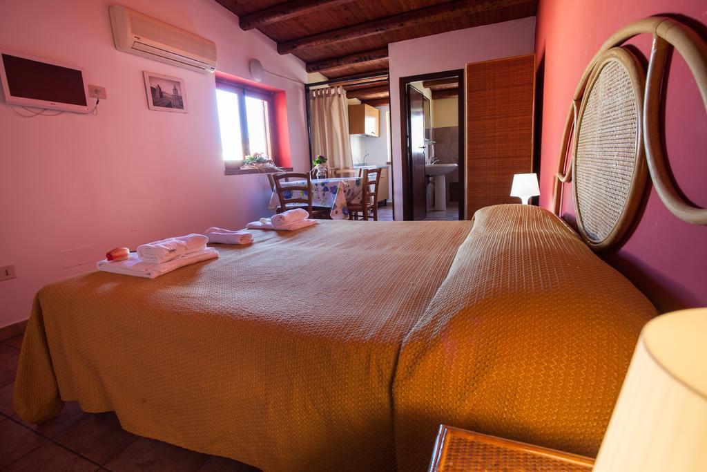 Terrasini 2000 - Case Vacanze 7/20