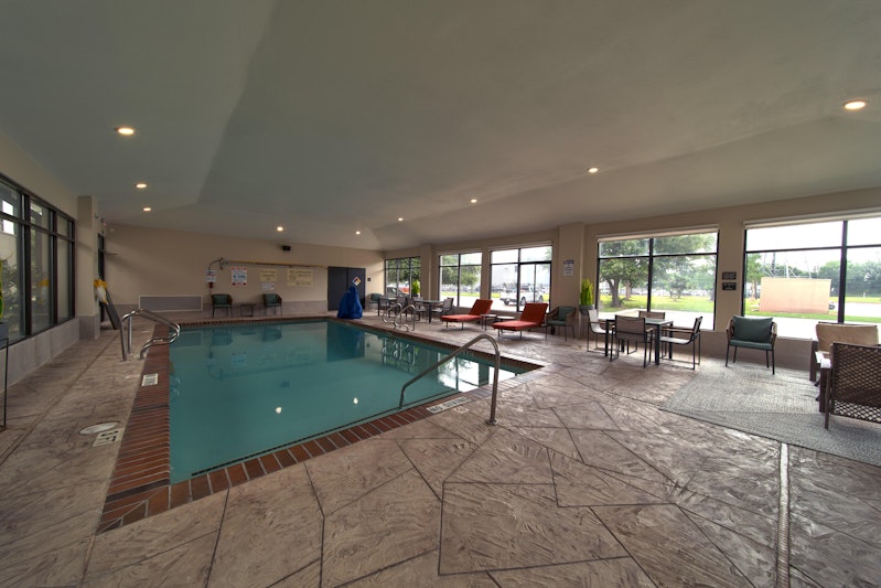 Hampton Inn & Suites Houston-Cypress Station 18/29