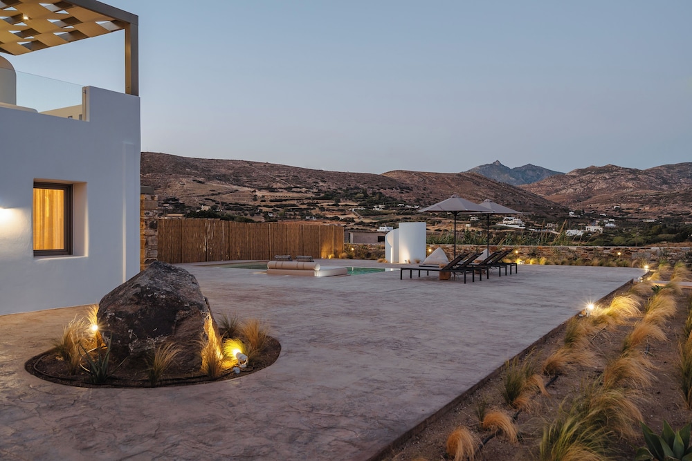 Thalelion 3 bedroom Villas with private pool and Jacuzzi 56/62
