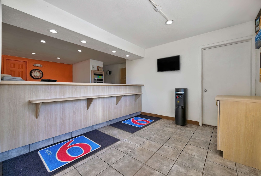 Motel6 Alamogordo, NM 13/59