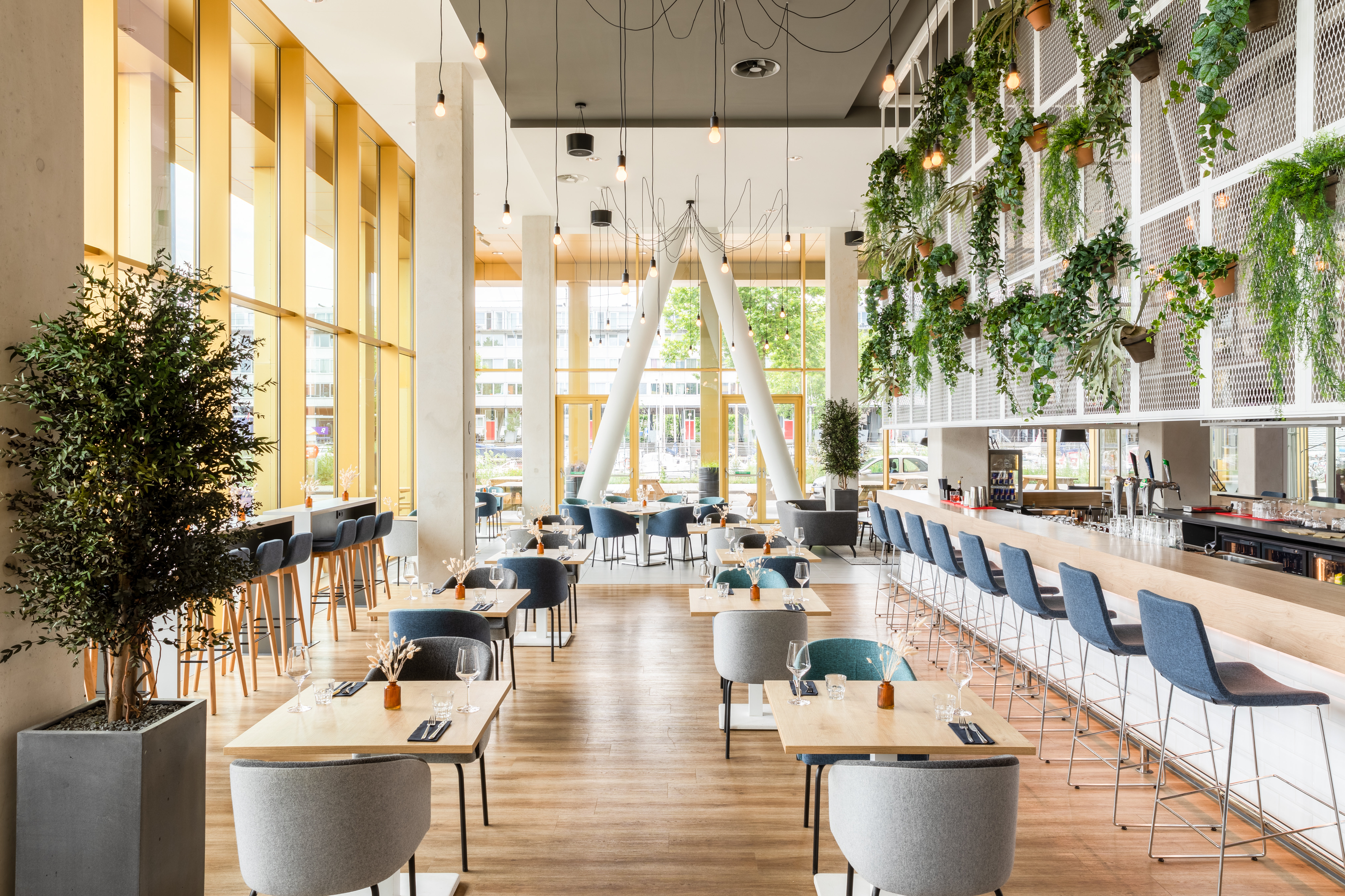 Holiday Inn Express Amsterdam - North Riverside by IHG 63/70