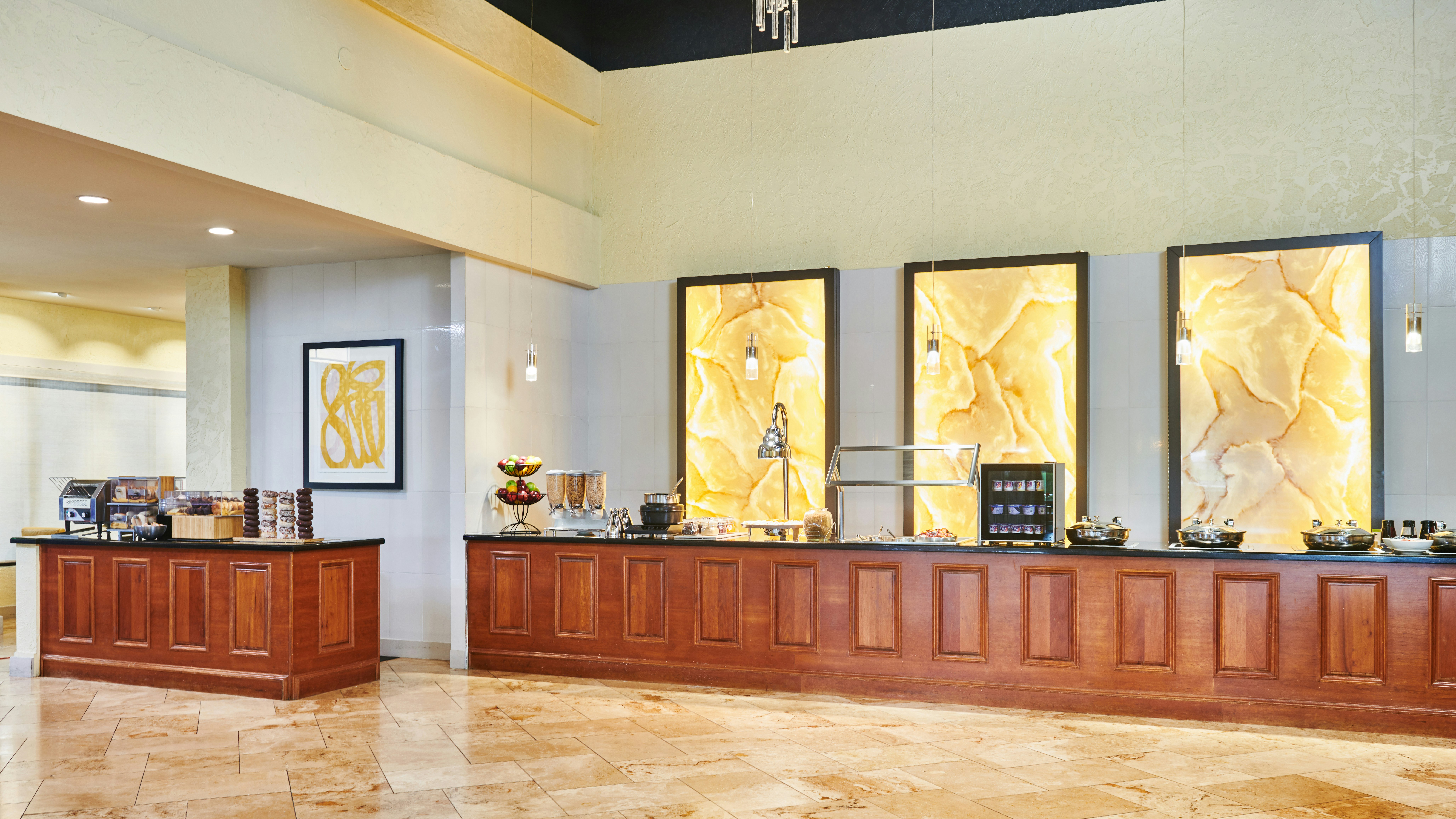 Doubletree By Hilton Salt Lake City Airport Formerly Hilton Salt Lake City Airport 2/39