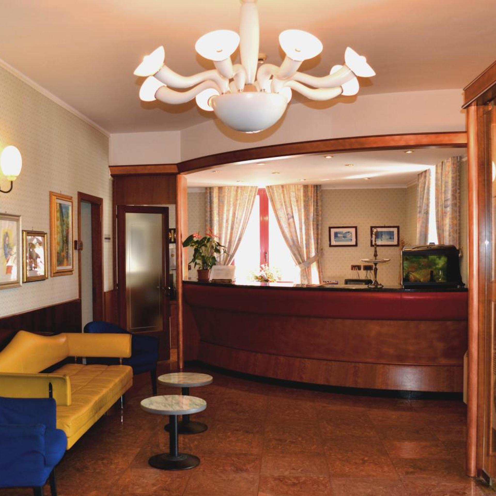 HOTEL VICTORIA 6/36