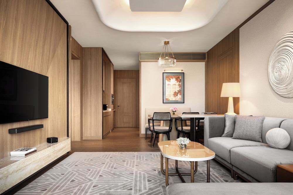 Shangri-La Phnom Penh 27/41