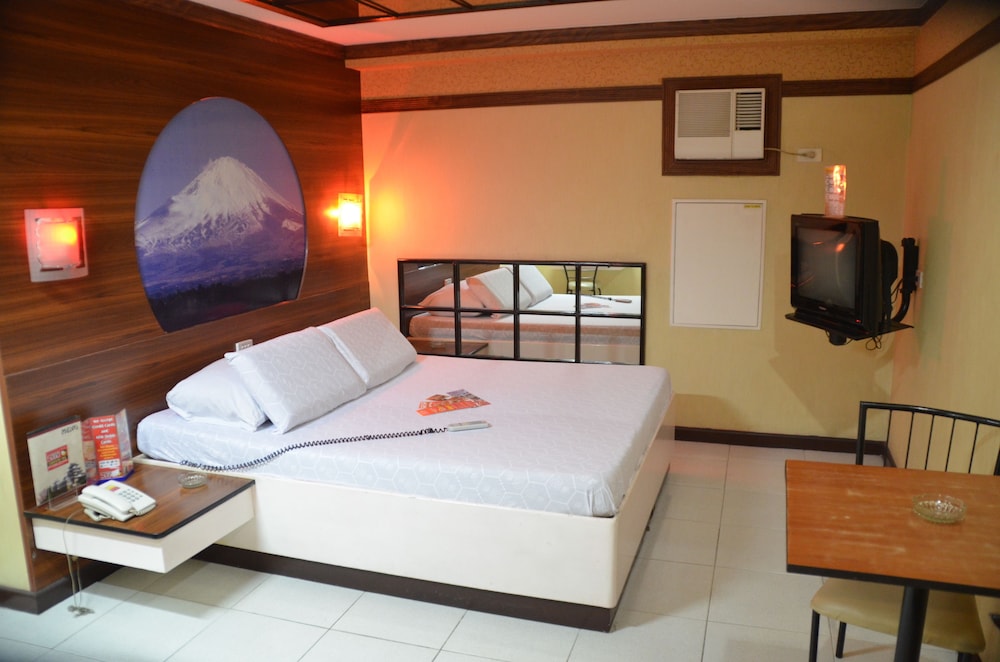 Hotel Sogo Sta. Mesa 21/39