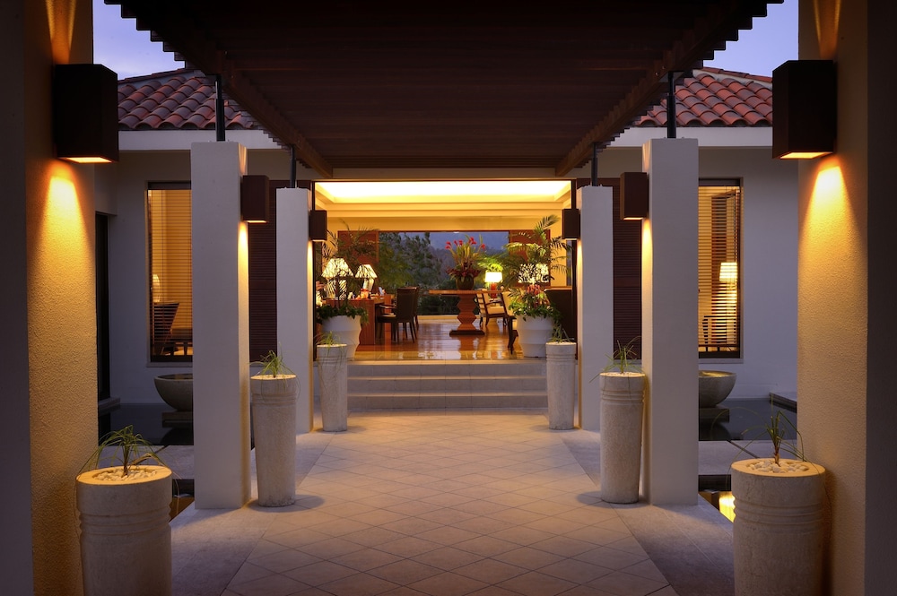 THE ATTA TERRACE CLUB TOWERS 6/31