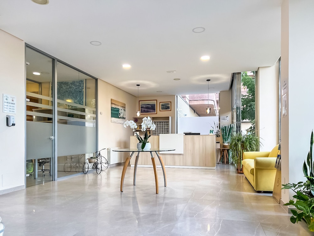 APARTAMENTOS LOS ARCES 18/65