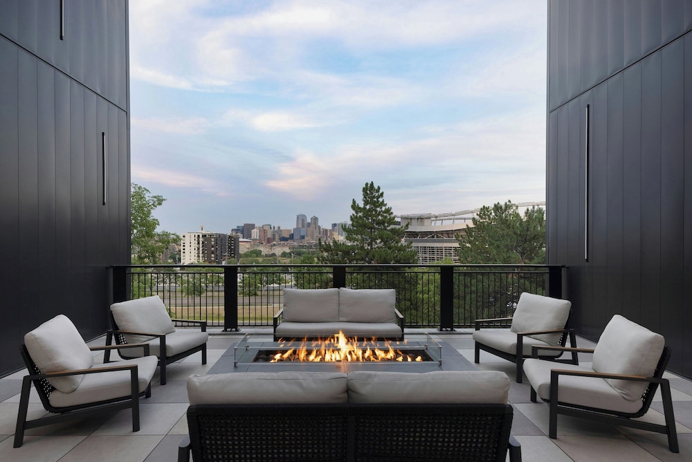 Courtyard by Marriott Denver Downtown West 23/41
