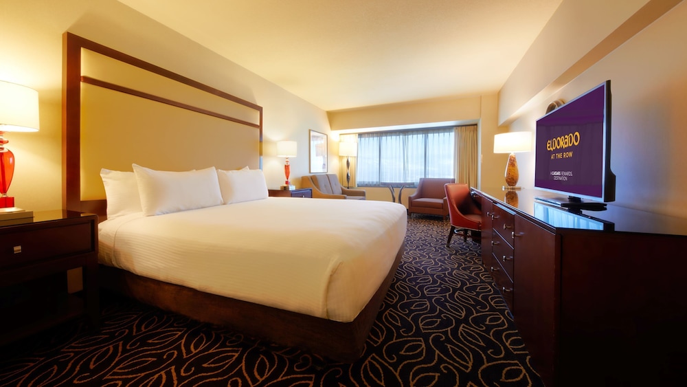 ROOM, KING BED, MOUNTAIN VIEW