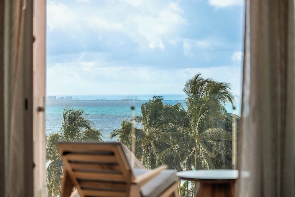 Almare, a Luxury Collection Adult All-Inclusive Resort, Isla Mujeres 4/67