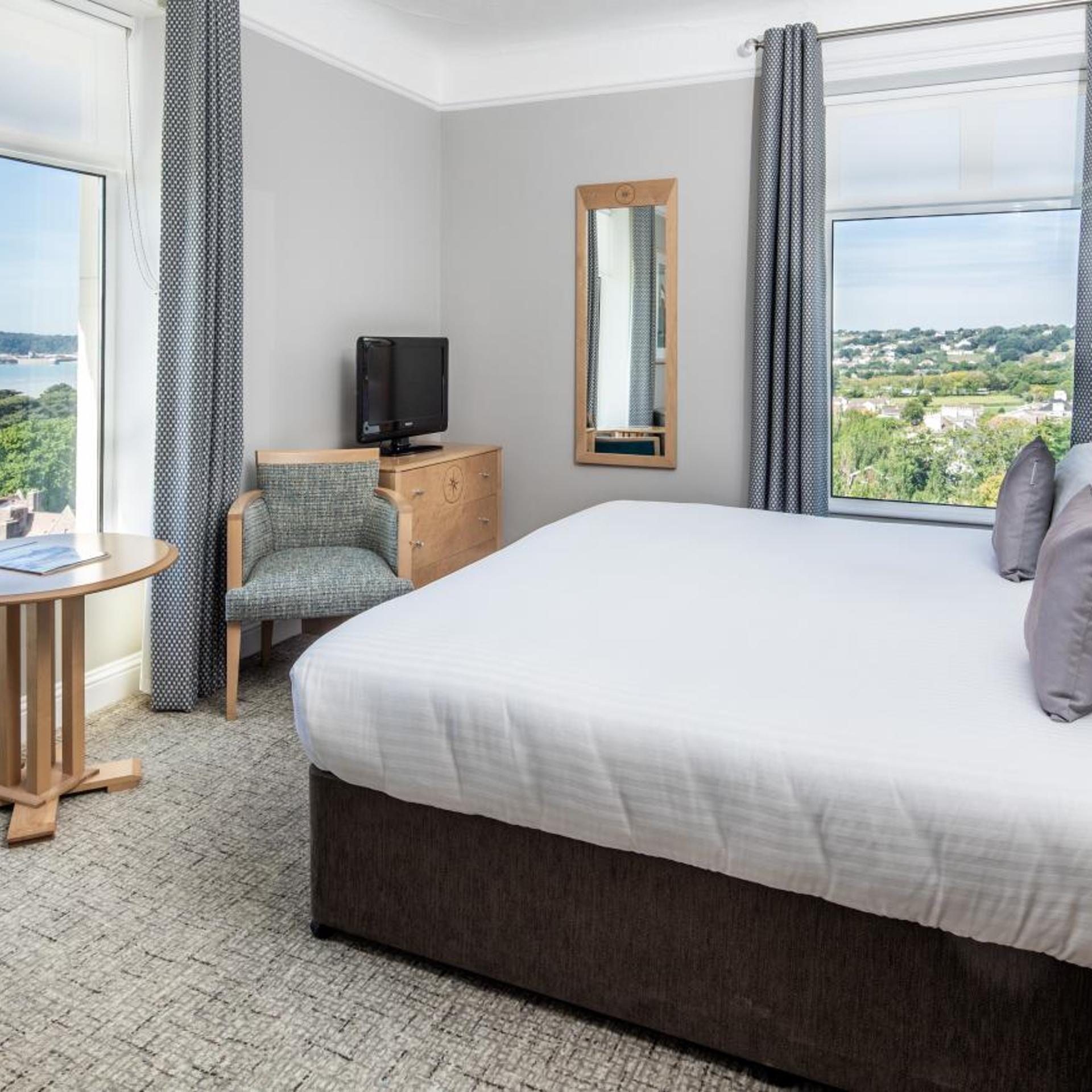 ROOM, DOUBLE BED, SEA VIEW