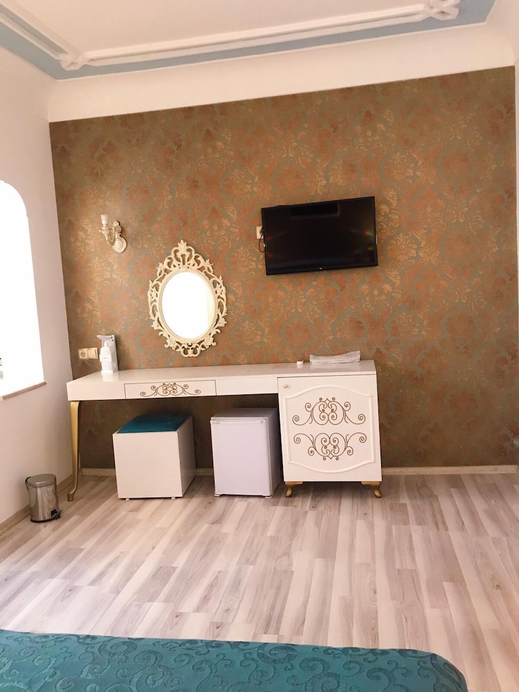 Urcu Hotel 4/49
