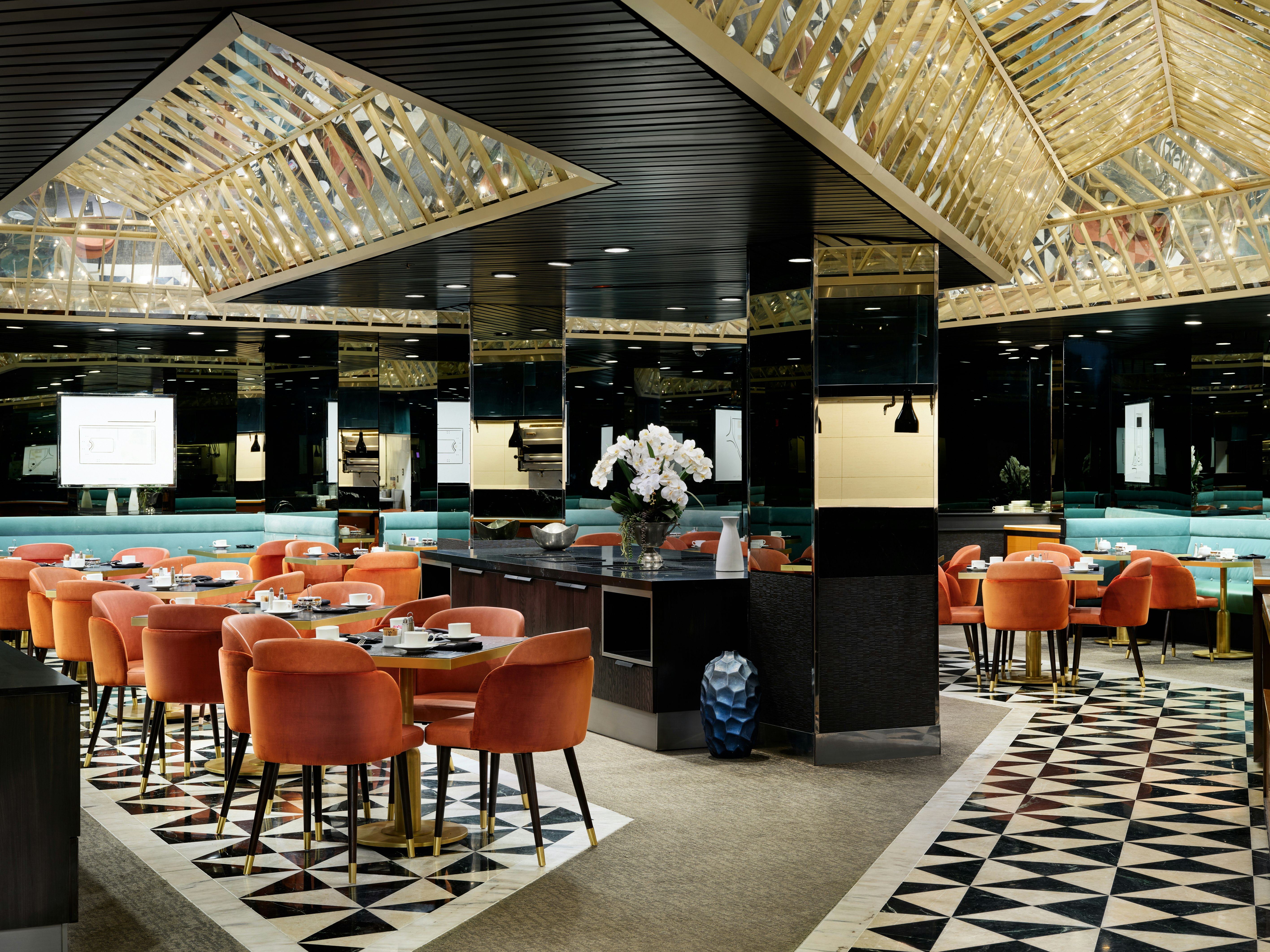Millennium Hilton New York ONE UN Plaza 50/72