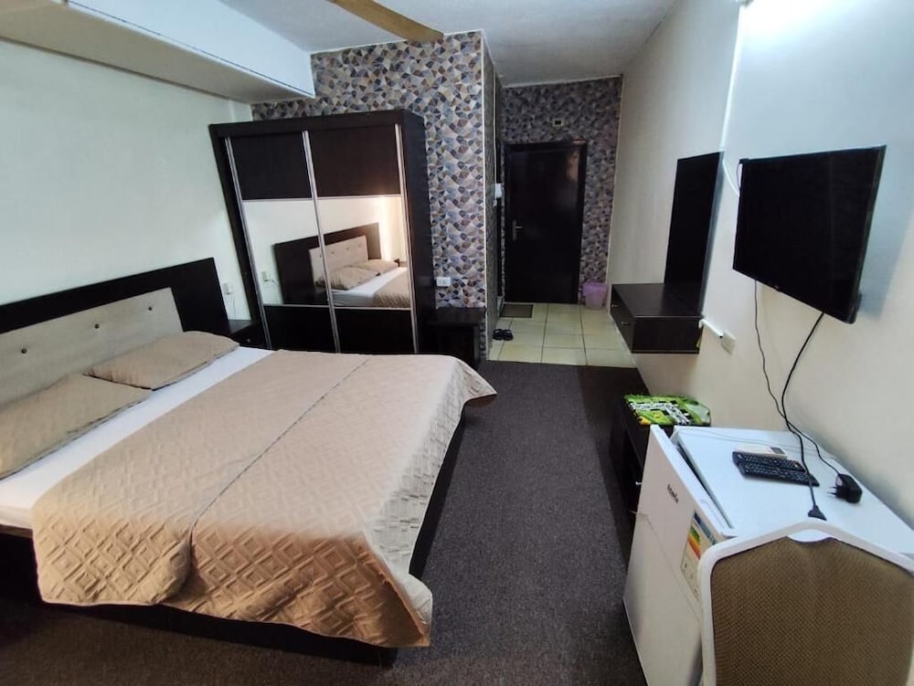 Asia Hotel 29/50