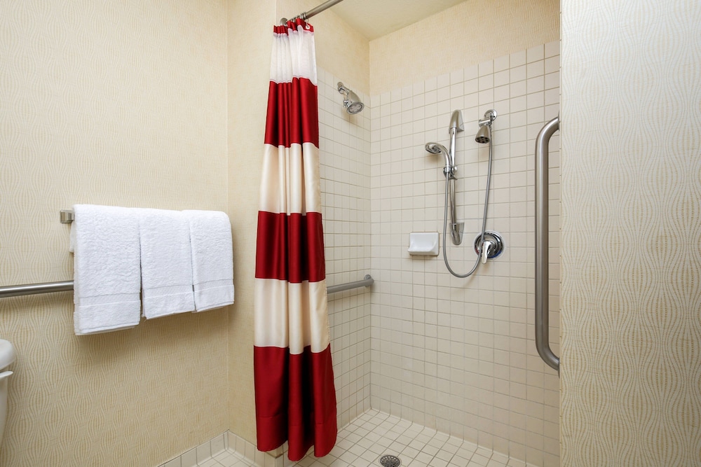 Residence Inn Albuquerque North 25/27