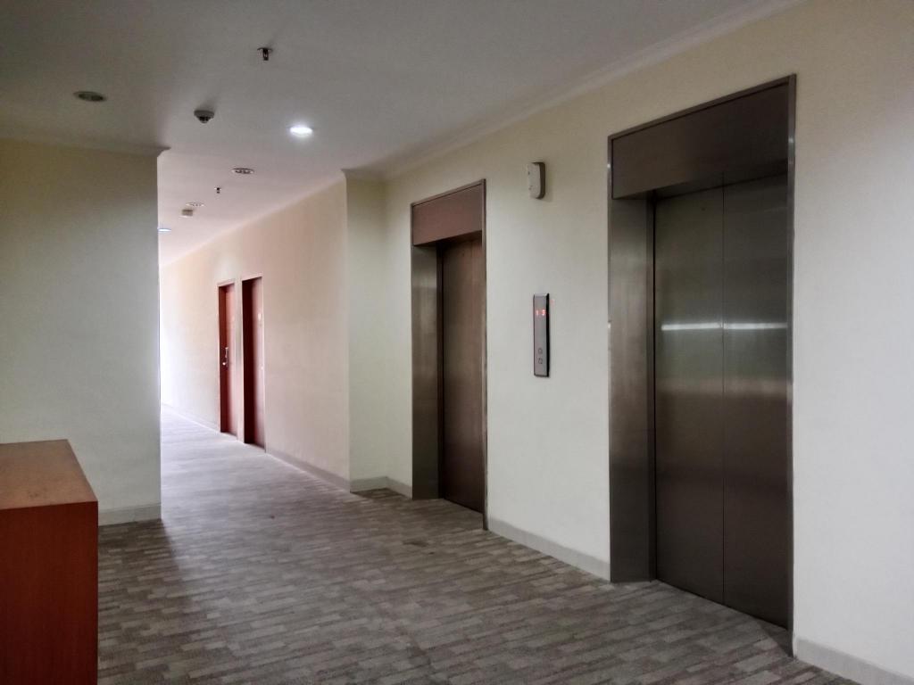 Astera Hotel Bintaro 4/22