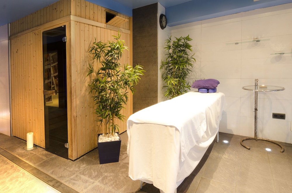 Hotel Spa Arha 25/40