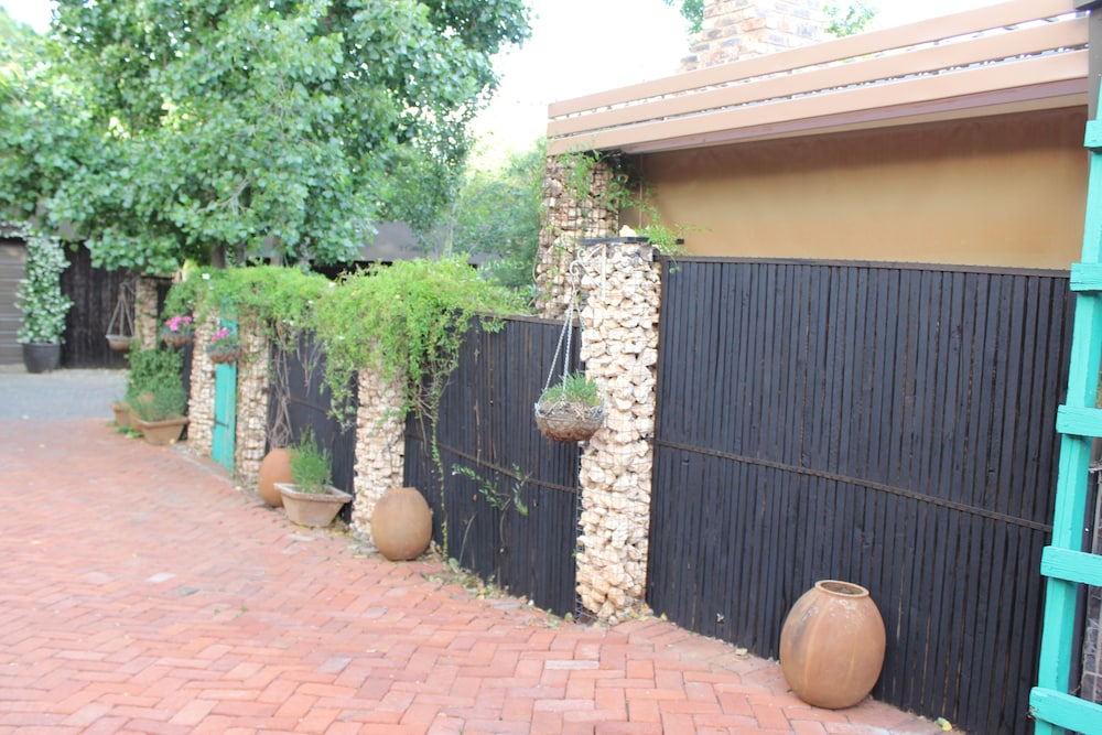 Cottonwood Guesthouse 4/50