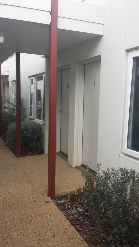 HEYFIELD RAILWAY HOTEL 15/19