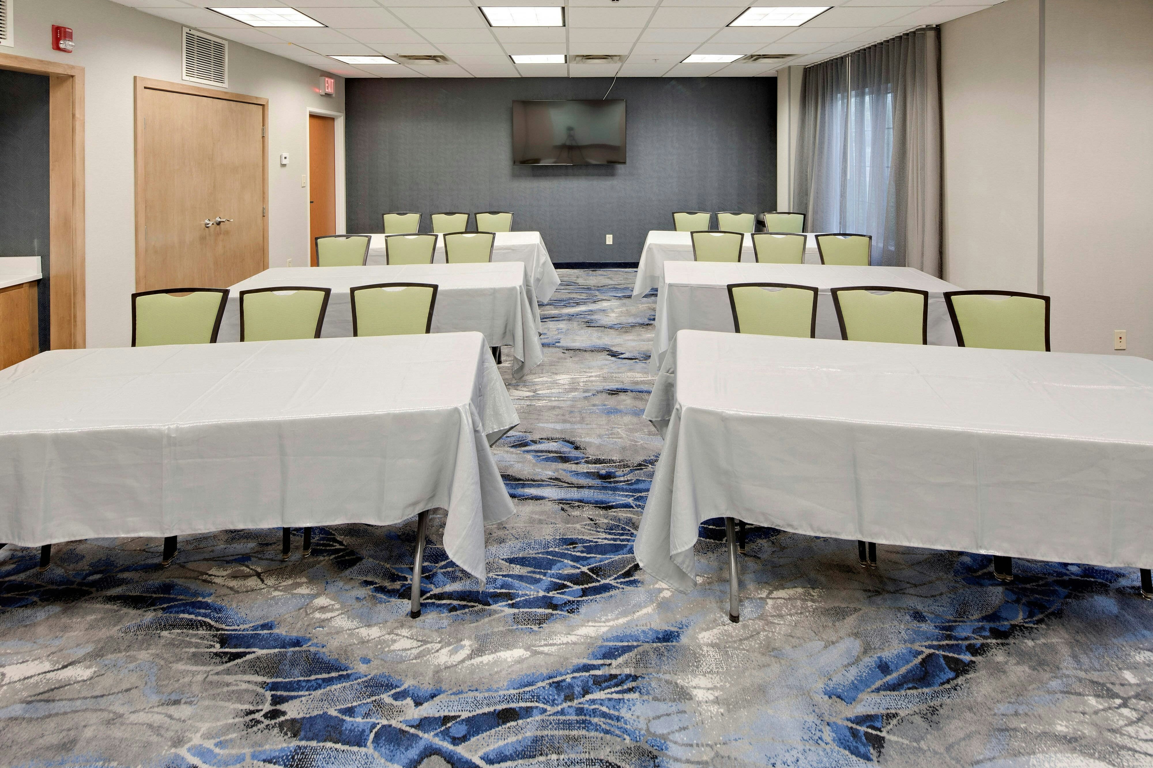 Fairfield Inn And Suites By Marriott Youngstown 31/35