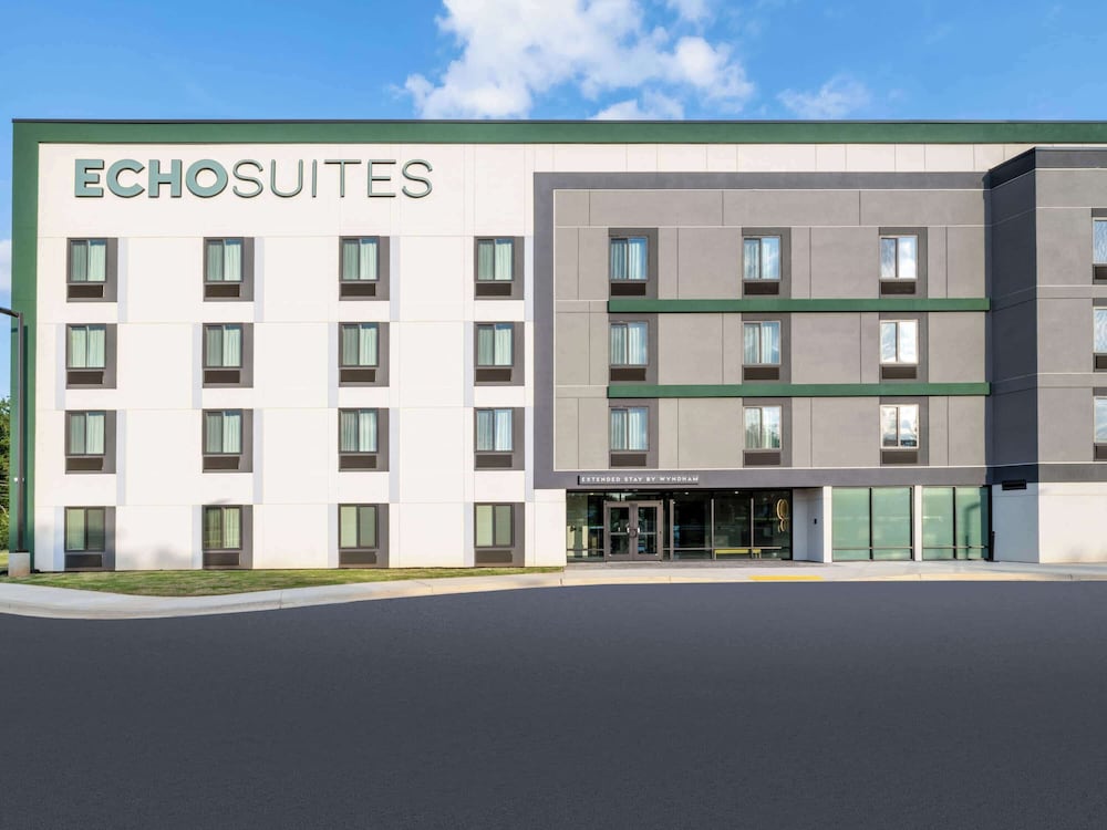 ECHO Suites Extended Stay by Wyndham Spartanburg 2/27