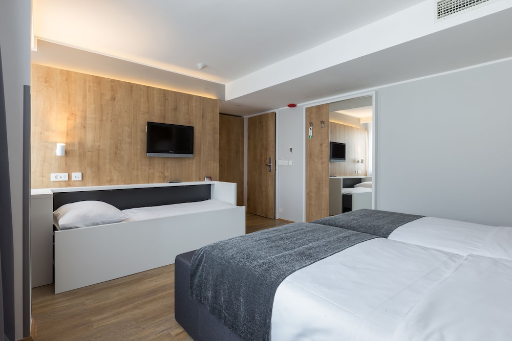 M hotel Ljubljana 18/49