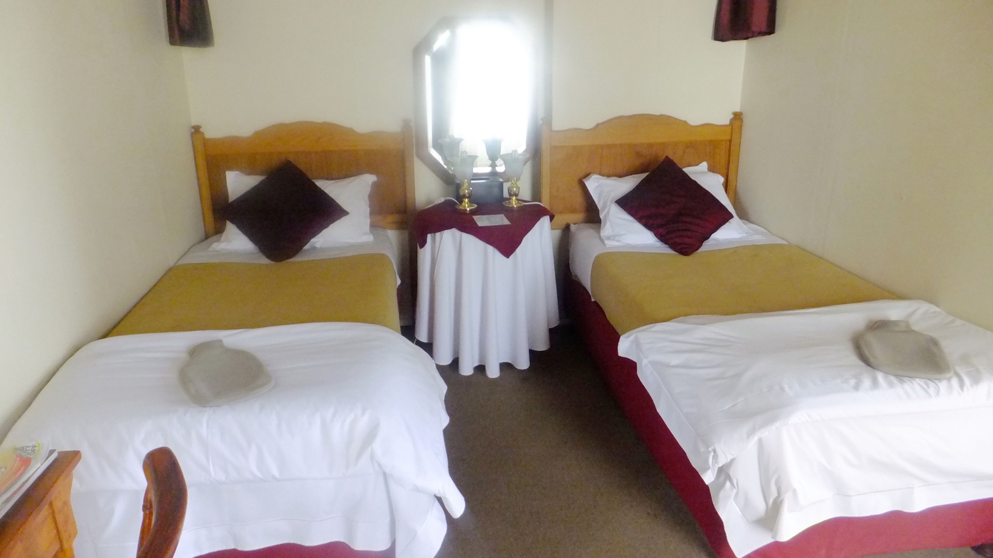 غرفة بسريرين منفصلين، Knysna Manor House 3/8