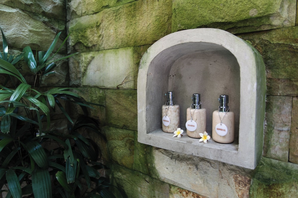 Shanti Boutique Retreat 53/57