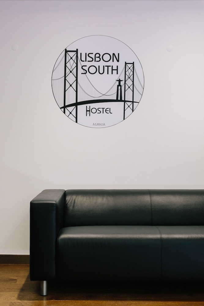Lisbon South Hostel 6/29