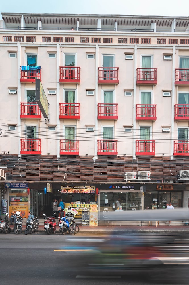 Khaosan Art Hotel 2/75