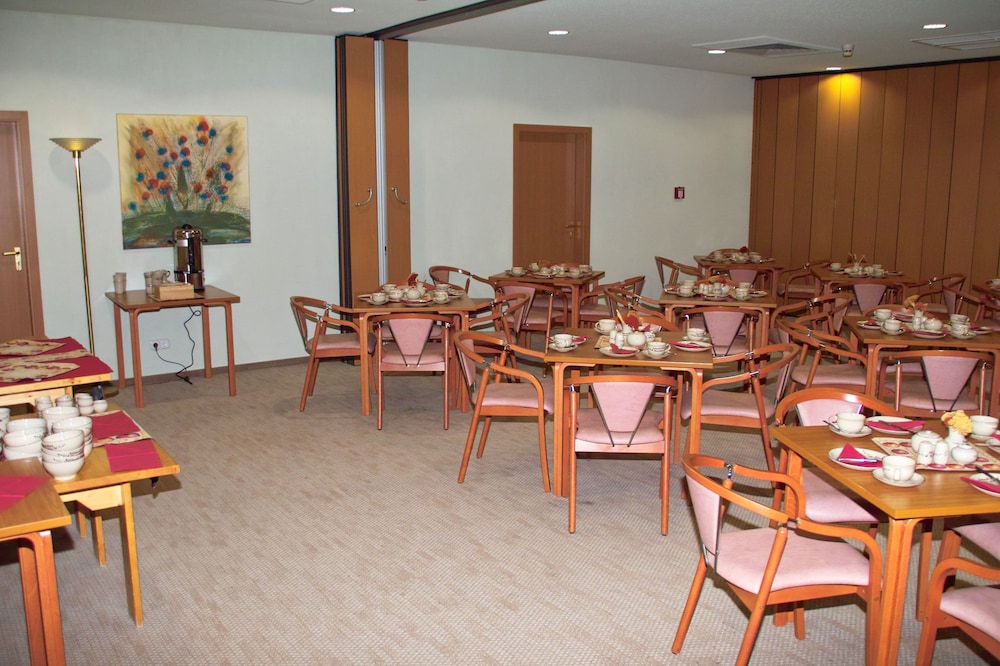 Keramik Hotel Rheinsberg 25/44