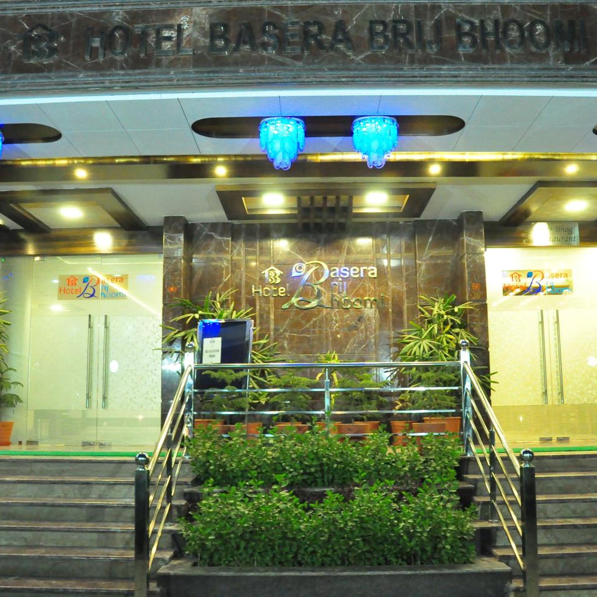 Hotel Basera Brij bhoomi 8/43