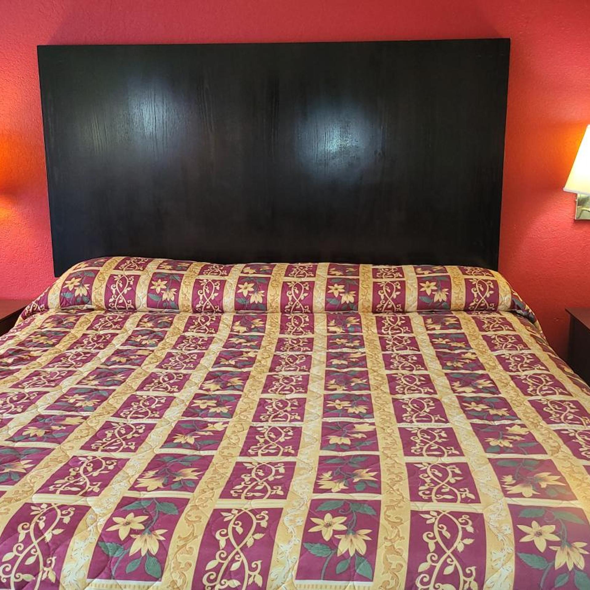 Western Motel 2/10