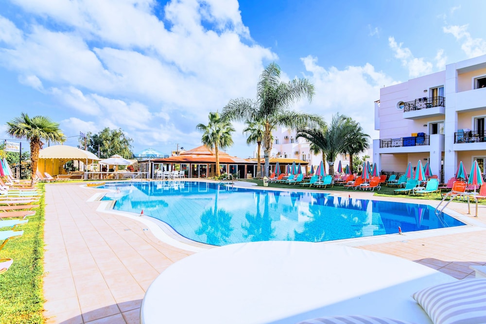 Yiannis Manos Hotel Resort 47/50