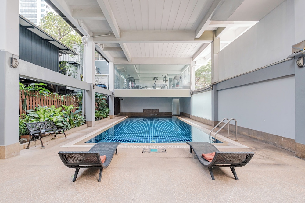 Boss Mansion Residence 21/49