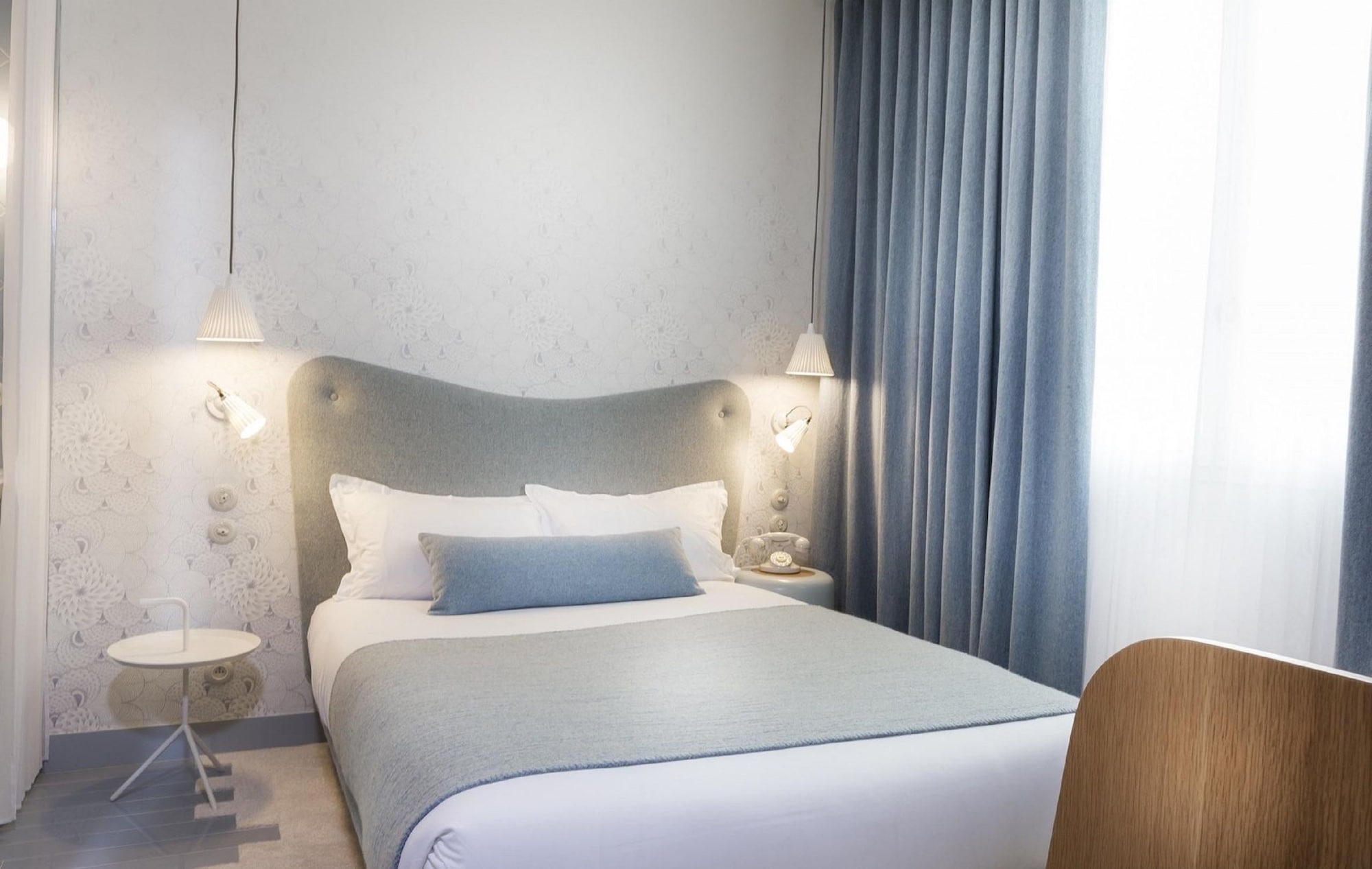 CLASSIC, SINGLE, DOUBLE BED