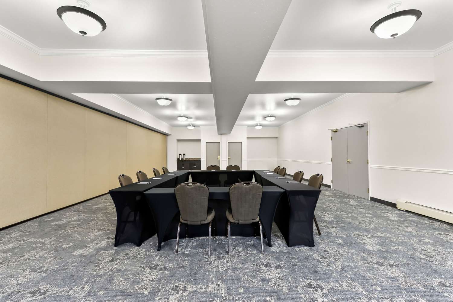 Clarion Suites Anchorage Downtown 34/45