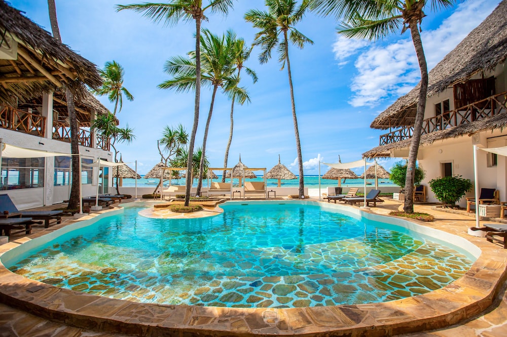 AHG Dreams Bay Beach Hotel - Adults Only 42/45