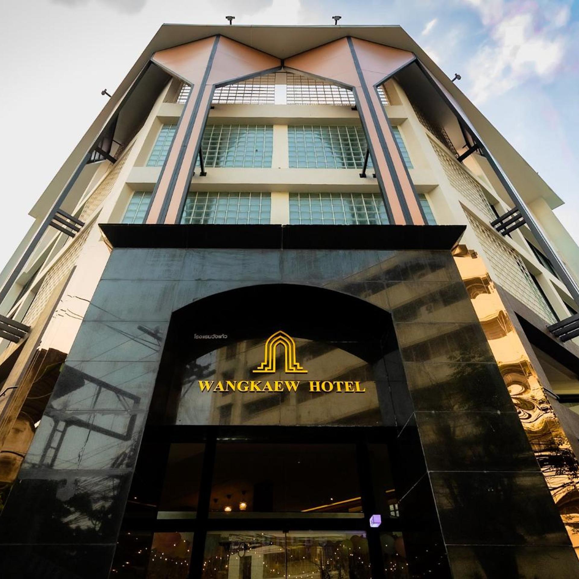 Wangkaew Suite 2/63