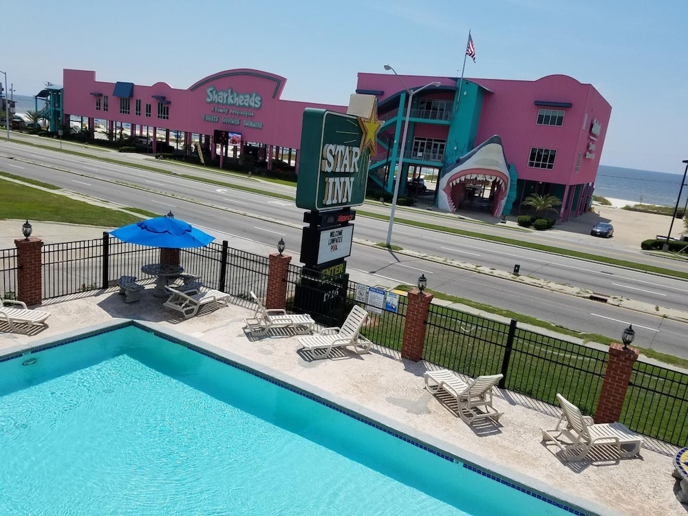 Star Inn Biloxi 35/37