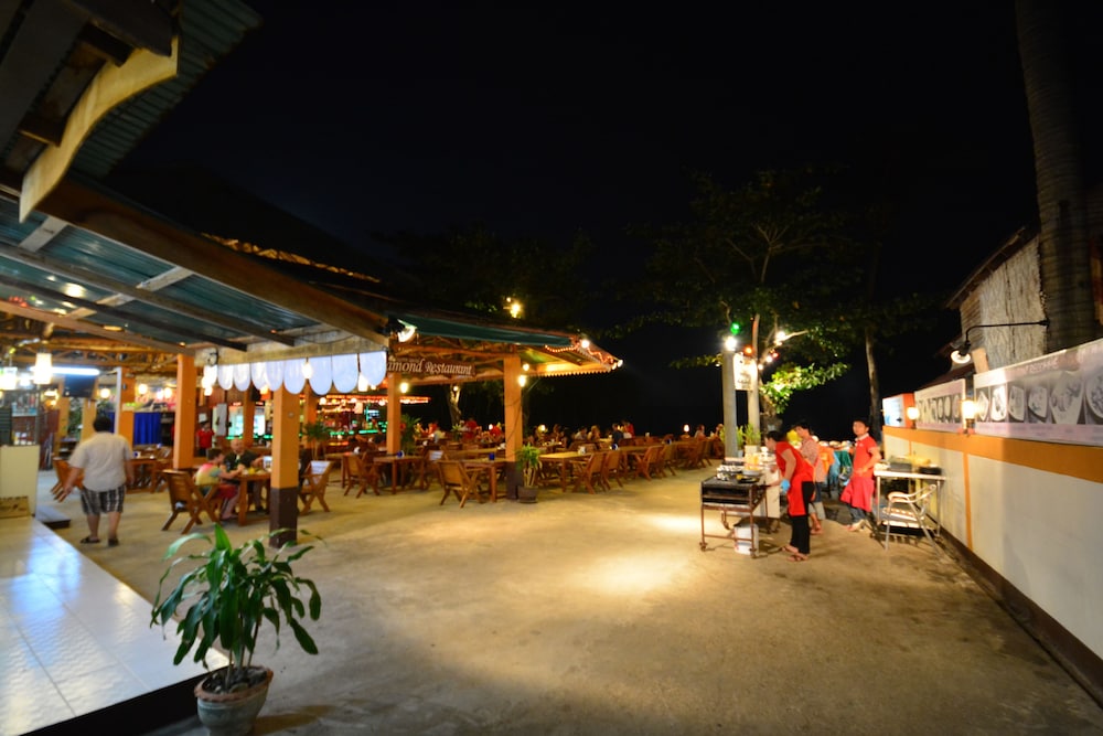 Diamond Cave Resort 56/71