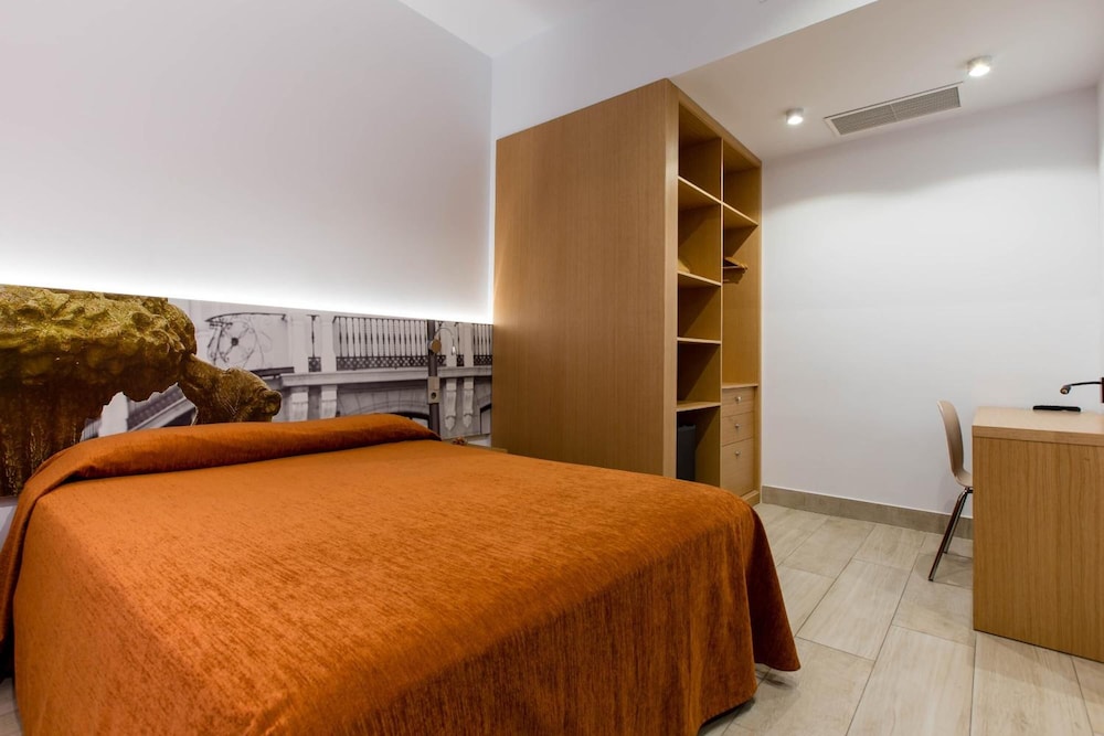 Hostal Cervelo 35/72