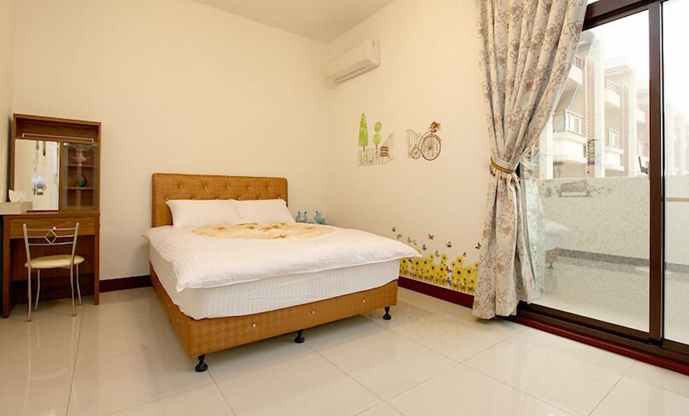 Heyi Homestay 9/25