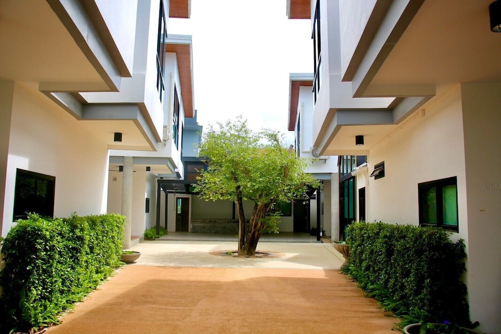 Chic Villa 6 57/61