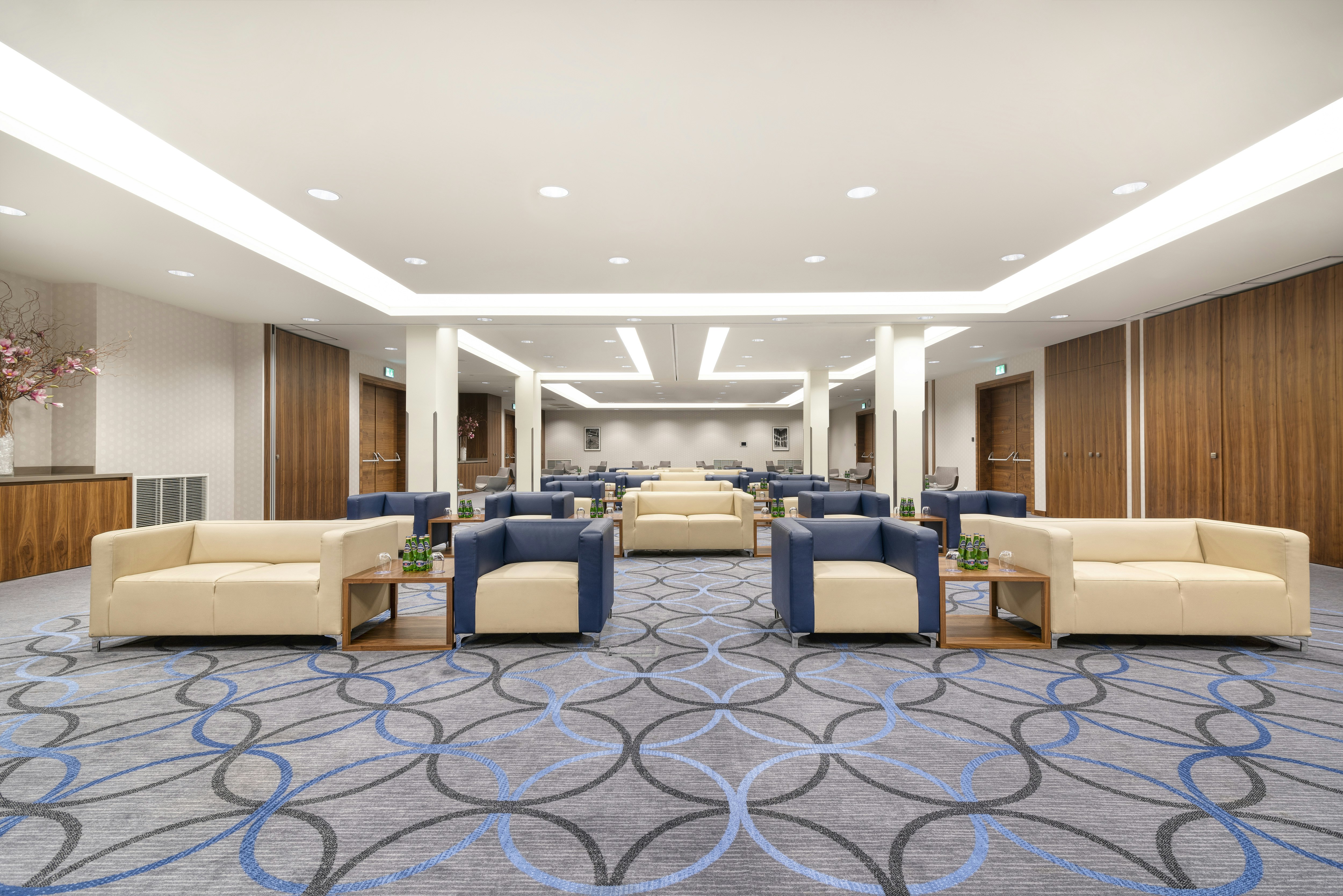 DoubleTree by Hilton Krakow Hotel & Convention Center 25/50