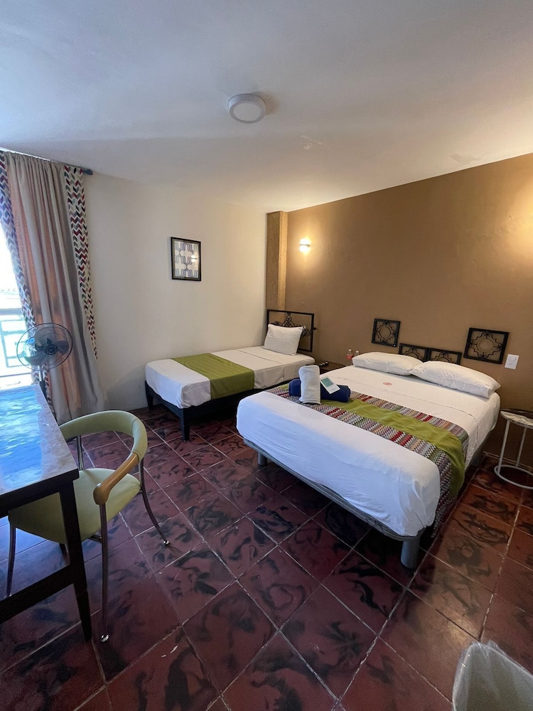 Hotel Flamingos 28/47
