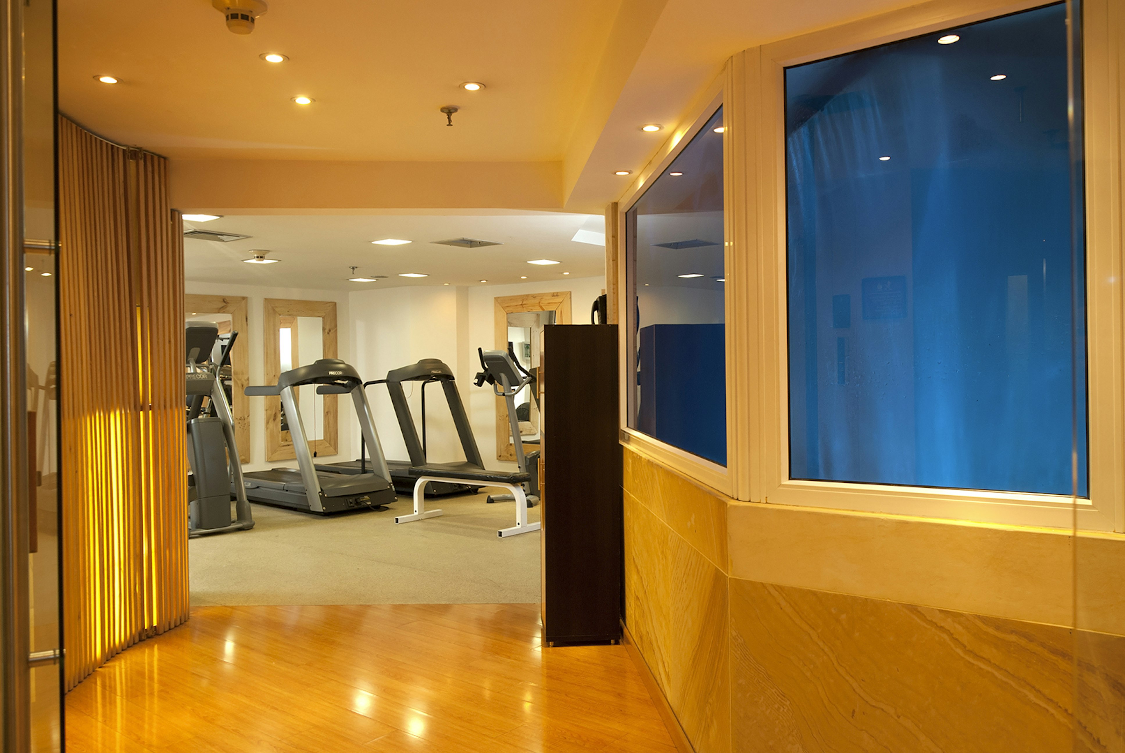 Embassy Suites by Hilton Bogota Rosales 21/50